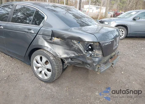 2008 Honda Accord 2.4 Ex z USA, uszkodzony, nr VIN 1HGCP267X8A042398